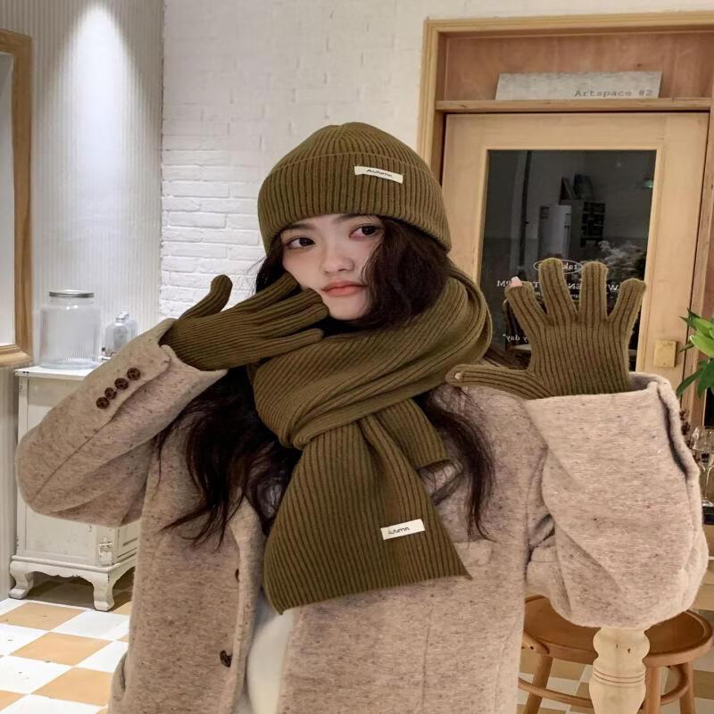 

Miling Solid Color Hat Scarf Gloves Set One Size