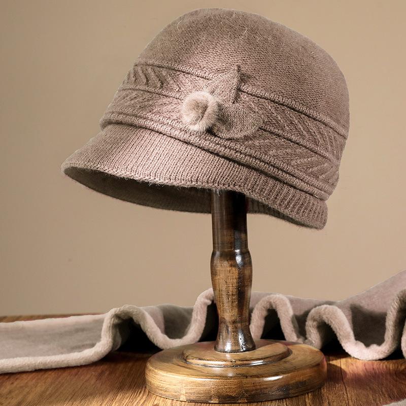 Middle-aged rabbit fur knitted hat Winter mother-in-law versatile wool hat Fleece thickened old lady thermal hat