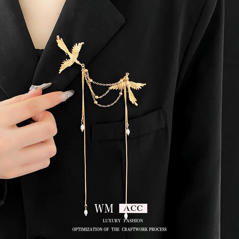 Exquisite Phoenix Pearl Tassel Brooch - Versatile Chinese Style Fashion Accessory