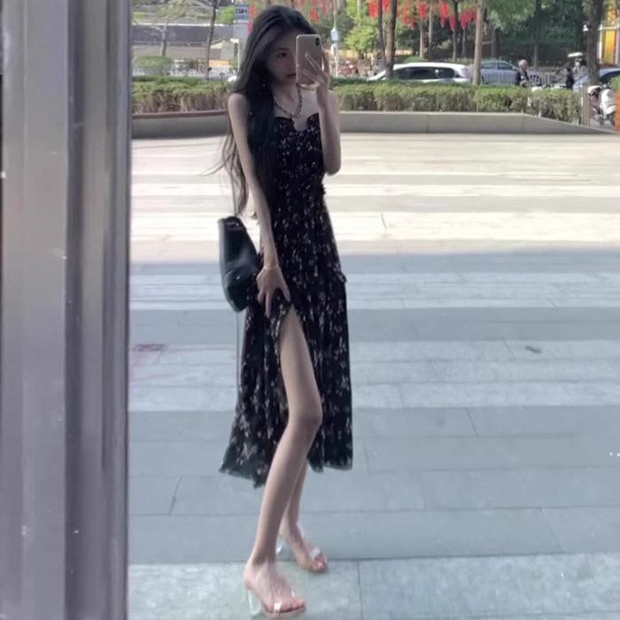 Coffee break French floral suspender dress for women's summer new seaside vacation style super good-looking temperament long skirt
