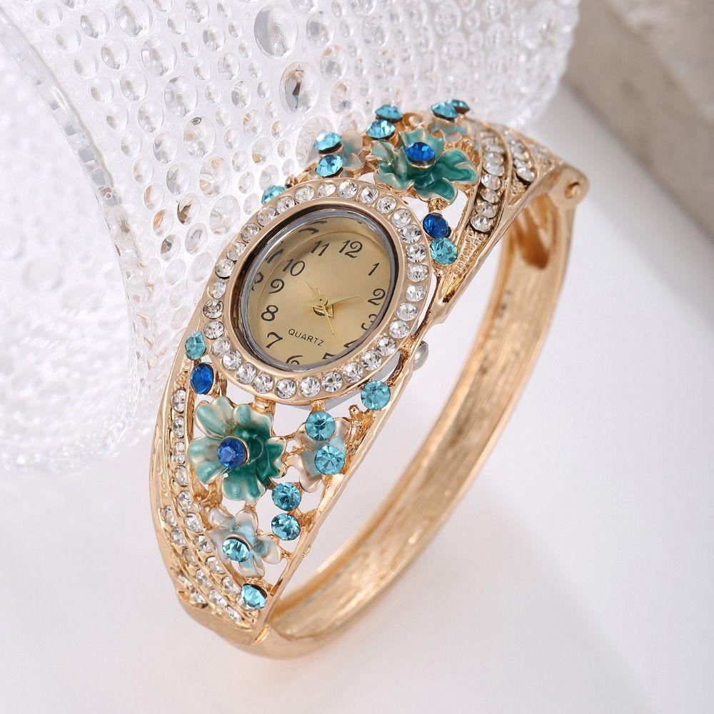 Quartz Movement Rhinestone Dress Watch Round Dial Quartz Bracelet Wristwatch Daily Use