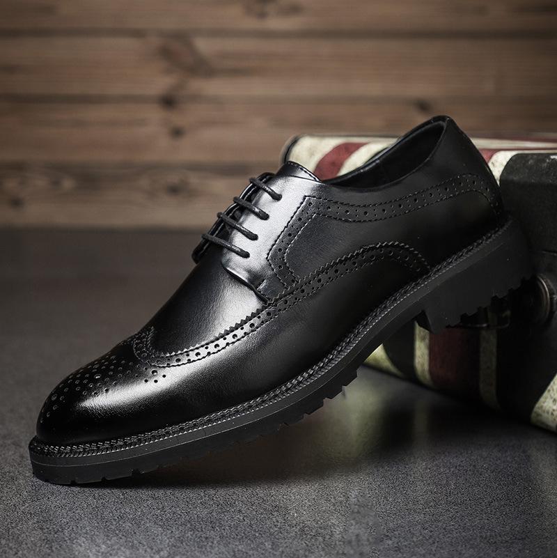 Extra Large Size British Fashion Retro Trend Pointed Casual Leather Shoes 45 Brock Engraved Men's Shoes 830-H