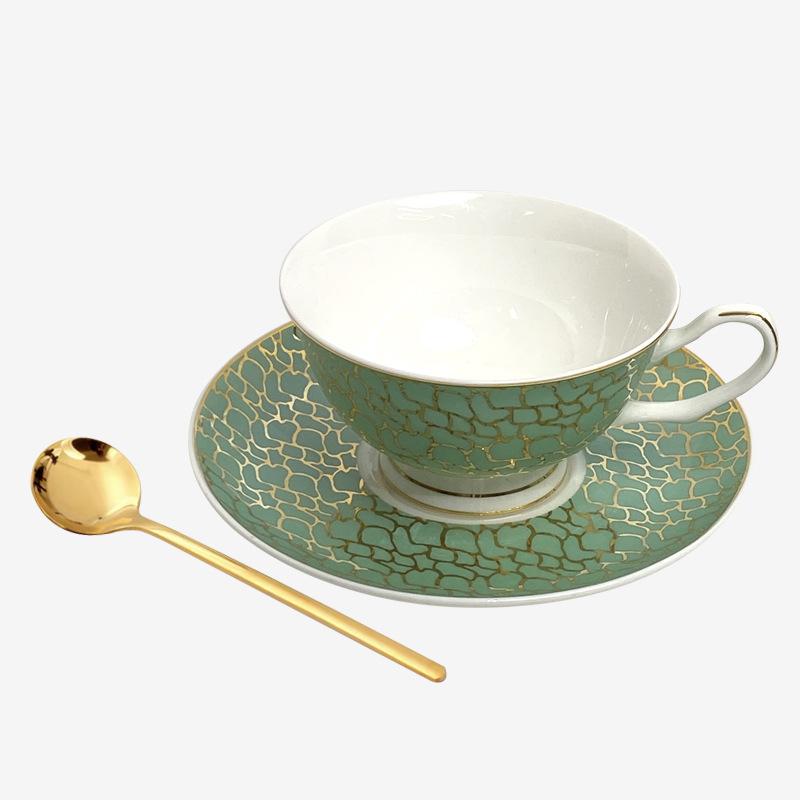 Light Luxury Bone China Coffee Cup And Saucer Gift Box, High-End Exquisite Couple Cup Set, Niche Cup, Girlfriend Wedding Gift.