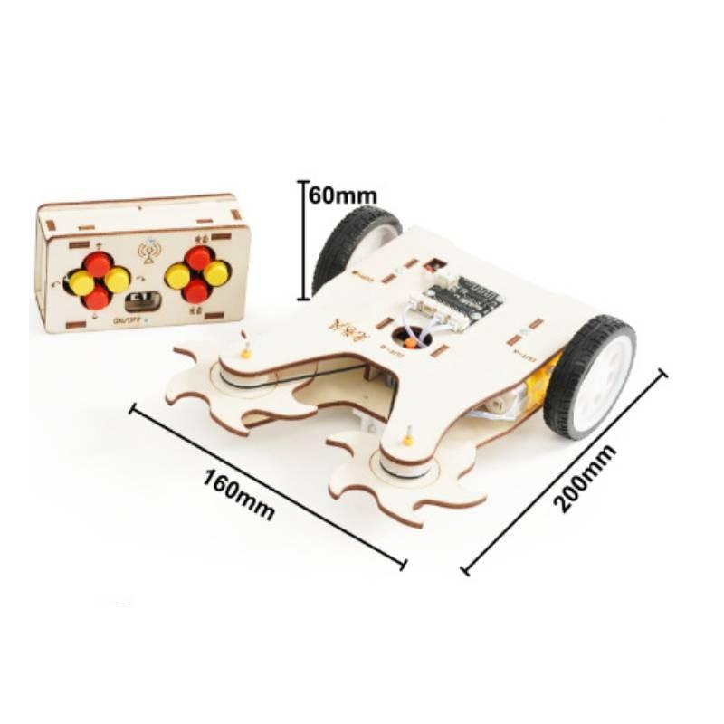 Remote Assembled Wooden Controlled Combat Vehicle With Large Sawtooth Set Toy