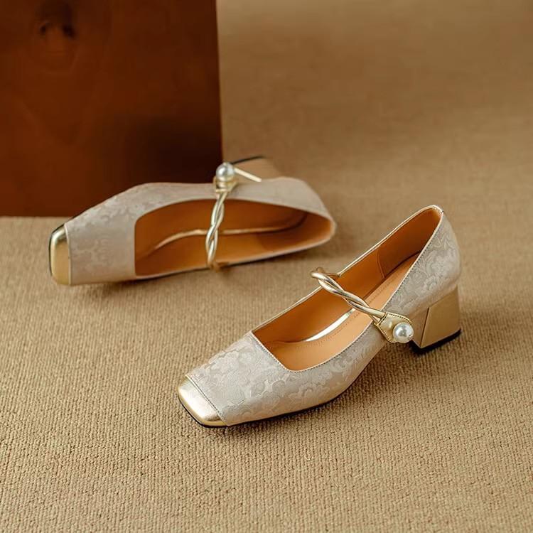 

National style new Chinese Mary Jane single shoes women s 2025 new high-end skirt evening shoes thick heels high heels 34 чёрный