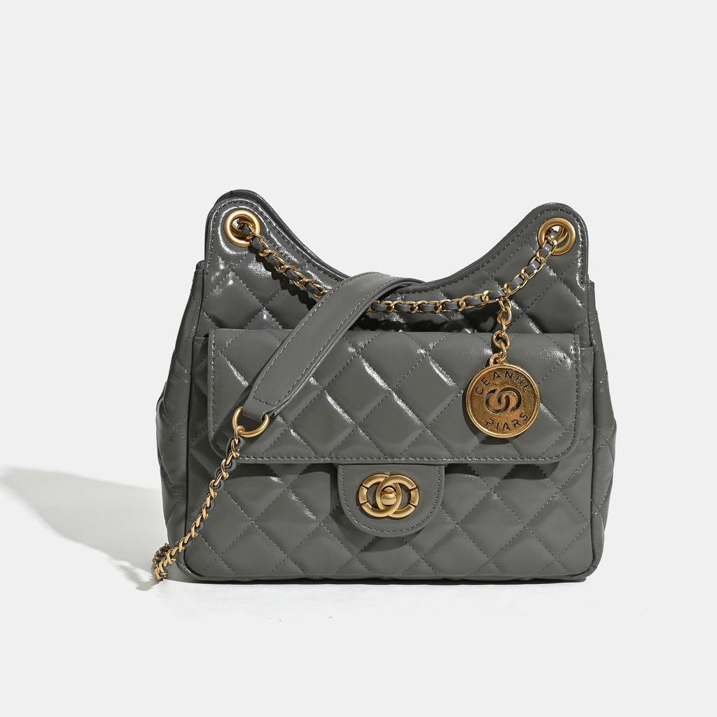 Tmall elf niche leather messenger bag women's first layer cowhide small fragrant wind rhombus chain bag single shoulder women's bag wholesale