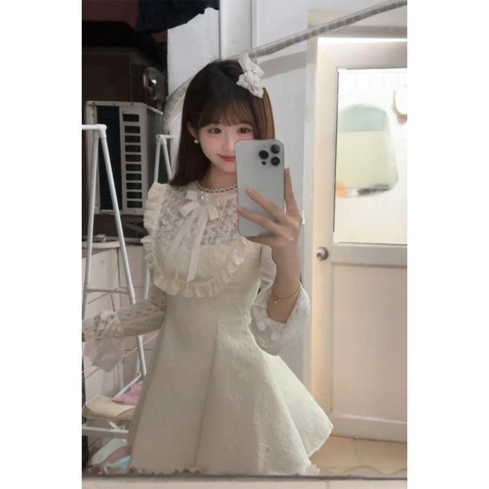 Rich daughter Xiaoxiangfeng dress women s autumn and winter design sense niche bow princess dress French waist skirt S