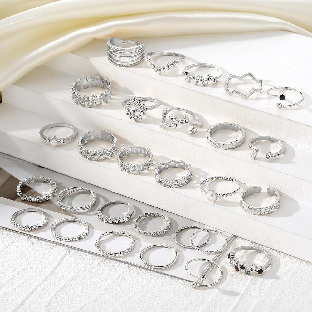 28 Pieces Silver Elegant Vintage Ring Set Open Pearl Bohemian Noble Woman Sexy Hollow Out Rings Birthday Dinner Leaf Ring Set Gift