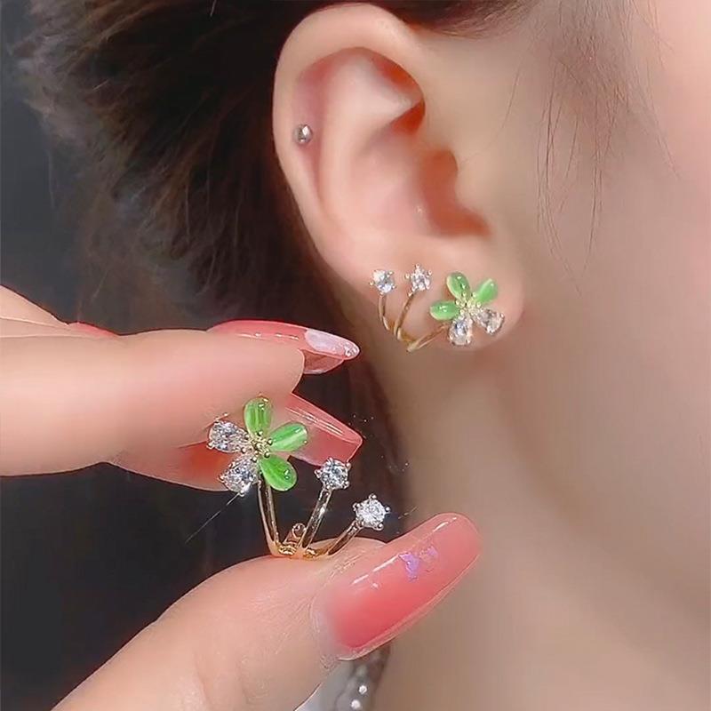 

Нишевые серьги-цветы для дам зелёный