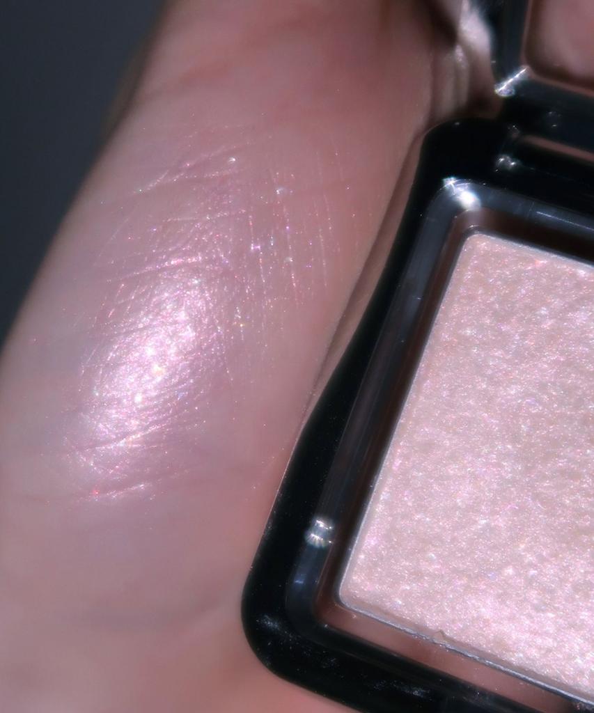 Lonely Legend Eyeshadow