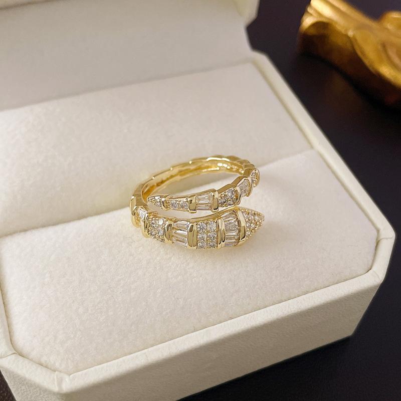 2025 New in Snake Bone Open Ring for Women Shiny Cubic Zirconia Copper Rings Couple Funny Party Jewelry Gifts
