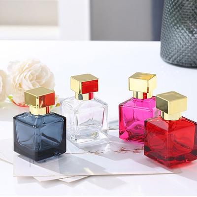 50ml kwadratowa szklana butelka na perfumy przezroczyste butelki z rozpylaczem butelka do pakowania Atomizer wielokrotnego użytku podróżny pojemnik na kosmetyki wysokiej jakości