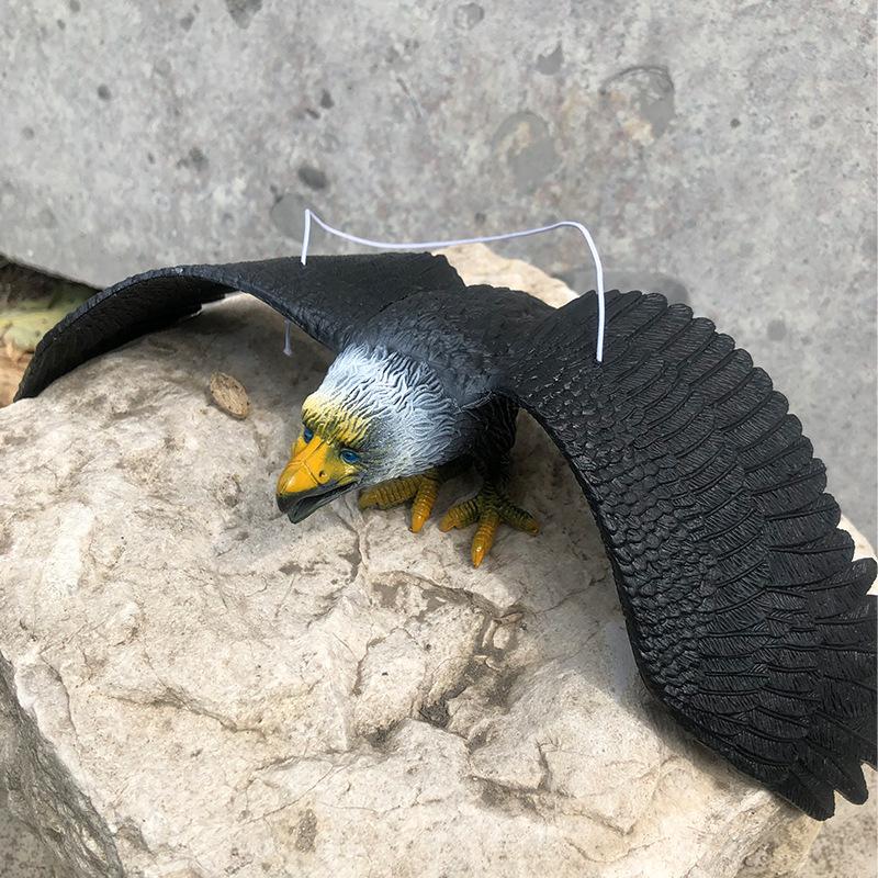 Falco Falco Falco Uccello Repellente Esca Controllo Parassiti Giardino Spaventapasseri Spaventapasseri Ornamento per Caccia Decorazione Cortile