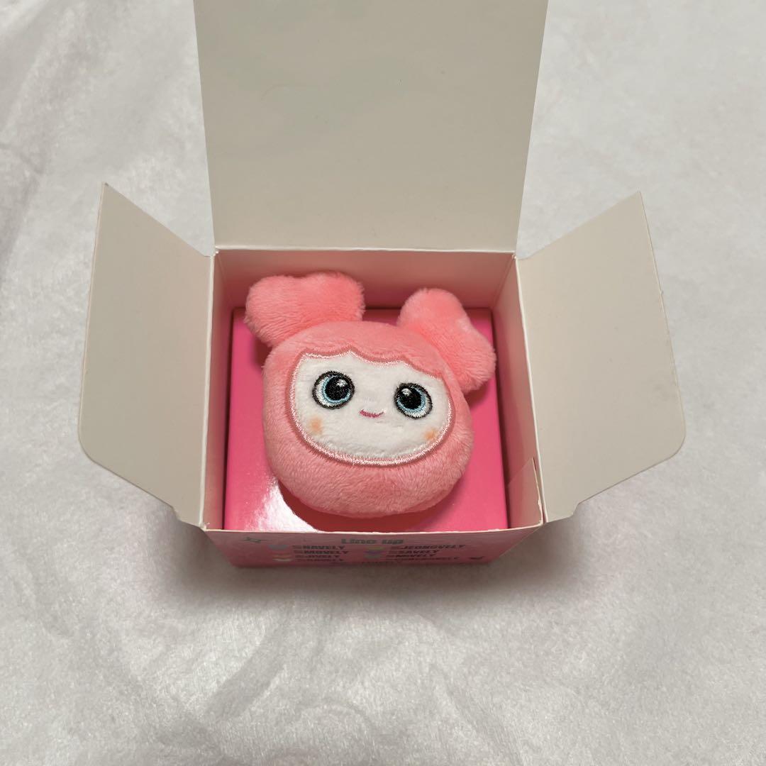 

[USED] TWICE Random Plush Ring Momo Mobley Lovely