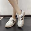 Neue leichte deutsche Trainingsschuhe, kleine weiße Schuhe mit dicken Sohlen, vielseitige, weiche Sohlen, lässige Sport-Retro-Boardschuhe im ausländischen Stil