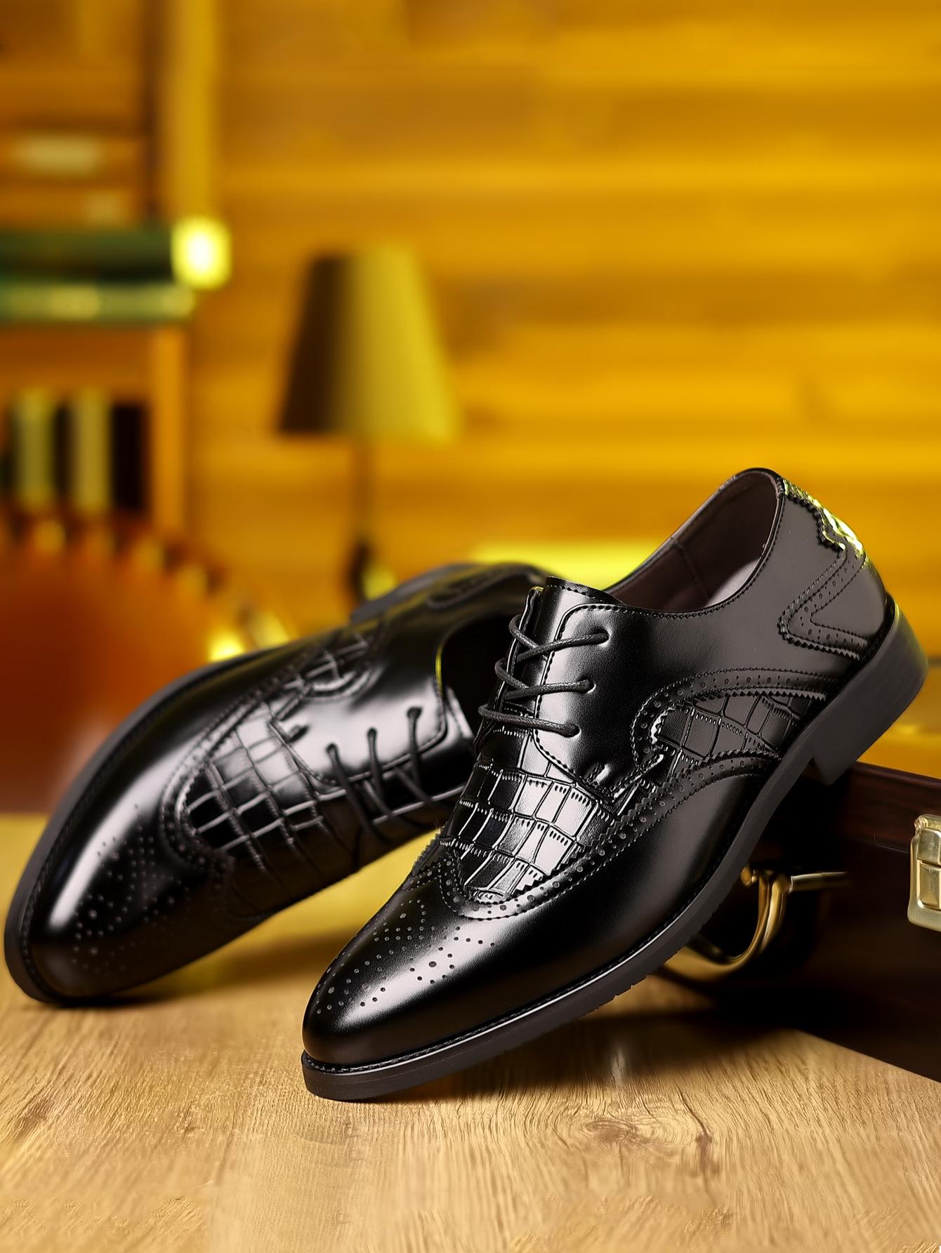 

Мужские формальные деловые кожаные туфли новые повседневные универсальные остроносые кожаные туфли жених свадебные галоши 39 чёрный