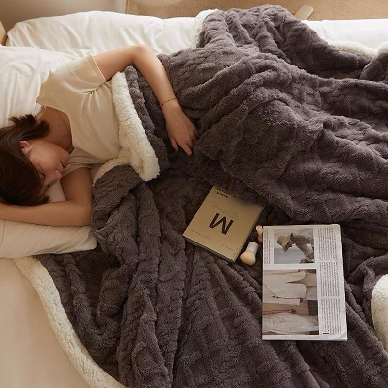 Winter Thickened Warm Lamb Wool Blanket Solid Color Taffeta Flannel Soft Cozy Nap Throw Essential 70x100cm серый