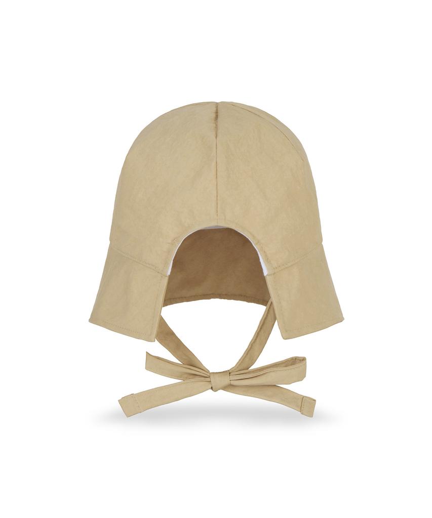 Bajal Va Curved Oval Metal Bonnet Hat Beige