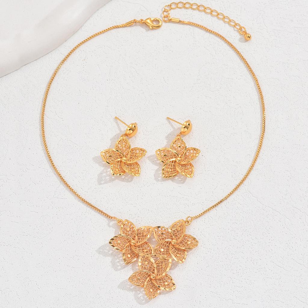 BLINGBAY Women's Jewelry Set Sweet Romantic Fashion Wedding Accessories Earrings Flower Pendant Necklace Set Girls Modern Jewelry Gift
