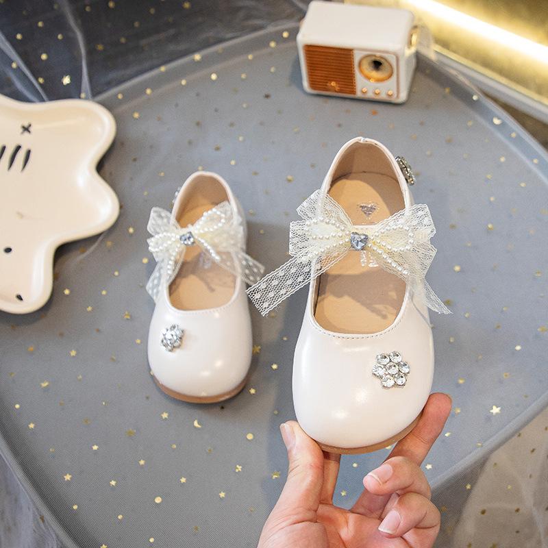 Girls leather shoes 2025 autumn new girls bow crystal princess shoes fashion children soft sole casual shoes