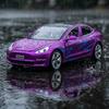 1:32 Model 3 Mid-size Luxury Sedan Alloy Metal Diecast Model Car Home Decoration & Collectibles Hobby Display Ornaments Holiday