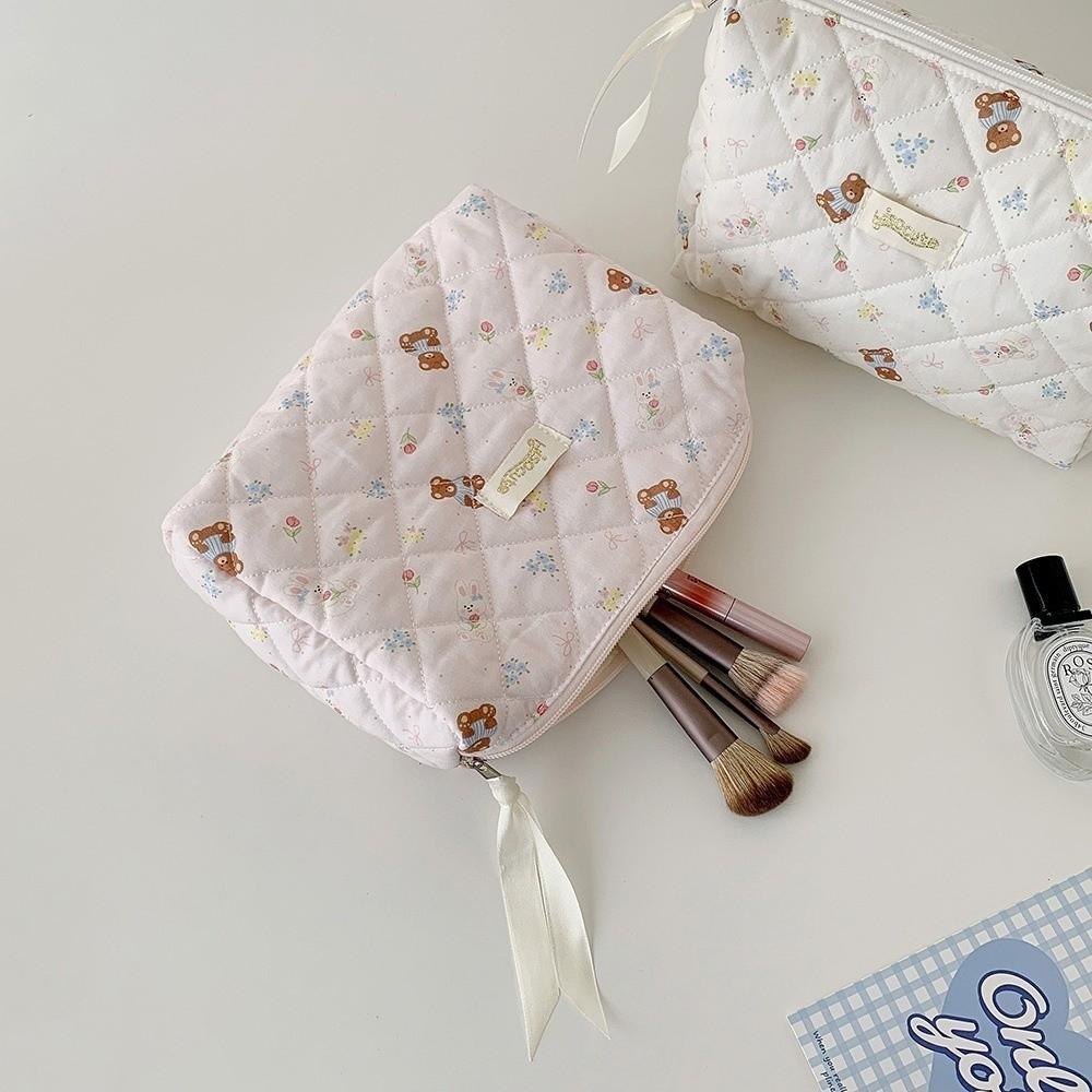 Cute Bear Cosmetic Bag Large Capacity Multi-function Makeup Lipstick Storage Bag Waterproof Travel Storage Pouch