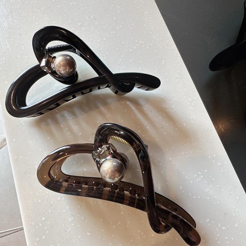 

Korean High-End Heart-Shaped Pearl Hair Claw Clip for Thick Hair чёрный