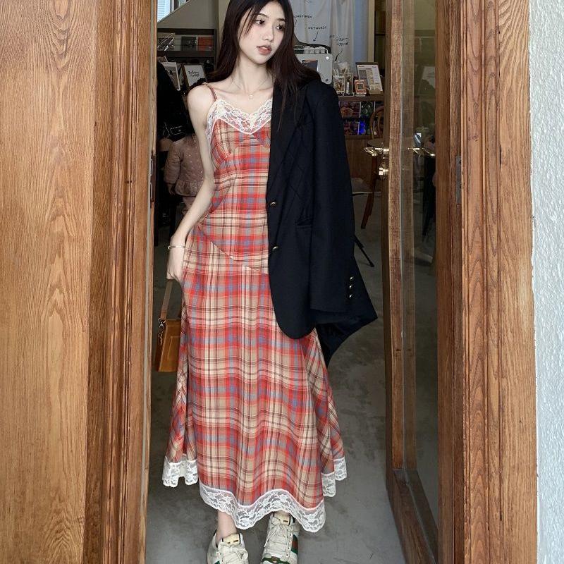Sukienka bez rękawów w czerwoną kratę damska Midi Harajuku Hotsweet letnia koronkowa sukienka Spaghetti dla pań sukienka retro z wysokim stanem