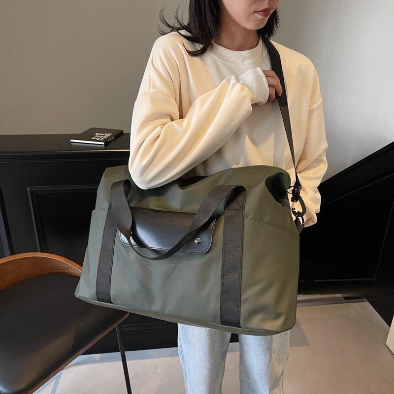 Travel Bag New Large-capacity Fitness Bag Trendy Short-distance Business Trip Luggage Storage Bag Fashionable Versatile Portable Messenger Bag