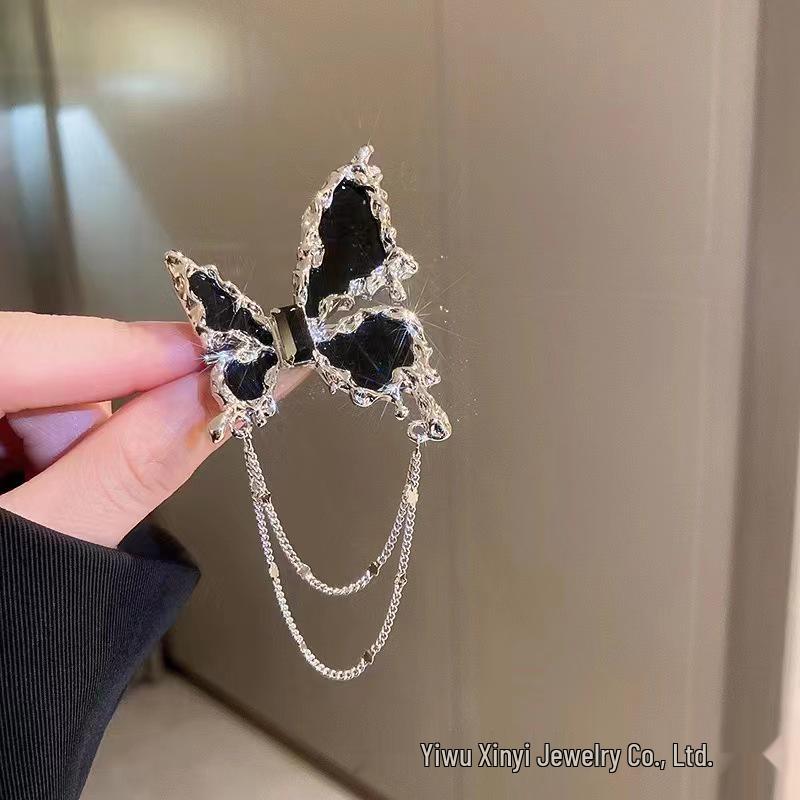 Butterfly Brooch Tassel Pin - Elegant Sweater & Collar Accessory