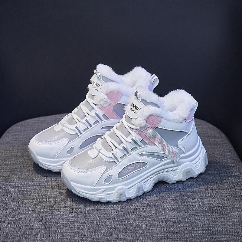 Chaussures de sport montantes en velours pour femmes coréennes 2024 - Baskets chaudes et tendance automne/hiver (Q7815)