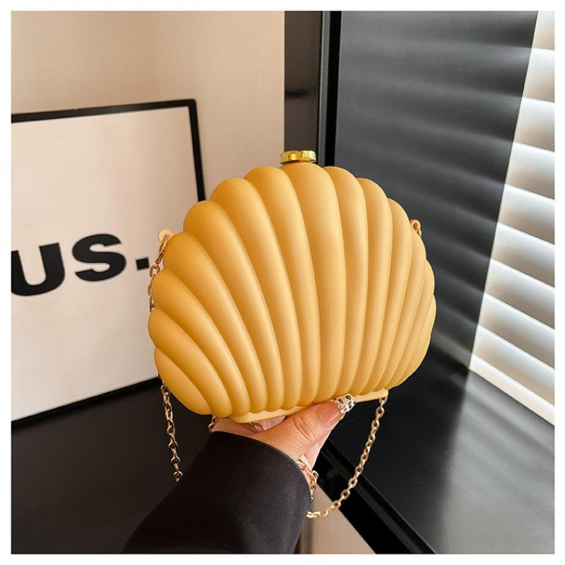 Stylish and simple glossy metal scallop chain acrylic bag, new shoulder crossbody shell bag