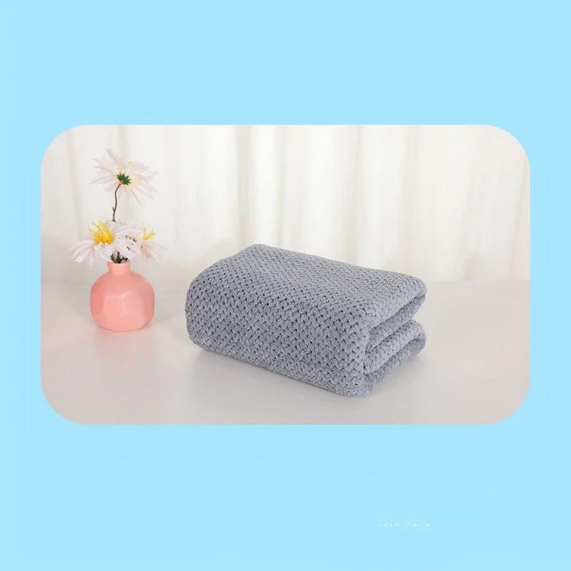 1Pcs 70X140Cm Pineapple Lattice Bath Towel Coral Fleece Ultra Lightweight Breathable Quick Dry Soft Comfortable Beach Bathroom