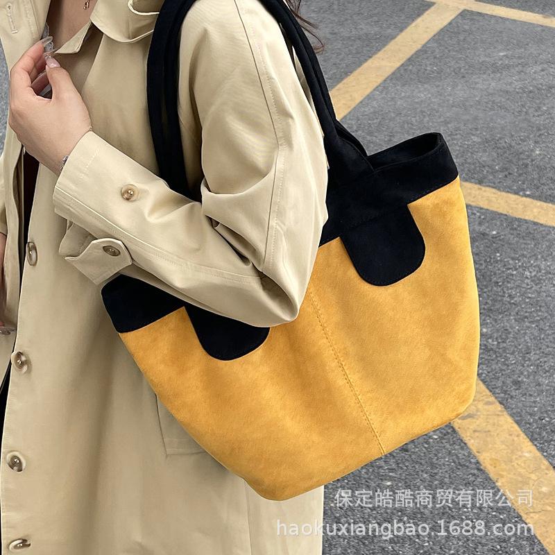Casual Retro Suede Bag Women's 2025 New Contrasting Color Commuter Versatile Shoulder Underarm Bag Tote Small Bag