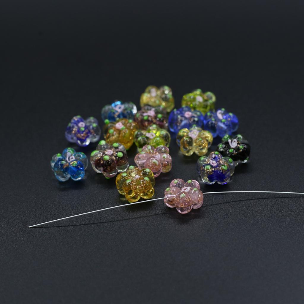 20 Stück DIY Charms Handgefertigte Lampwork Glasperlen Blütenförmige Isolationsperlen 15x15x10mm Für Schmuckherstellung DIY Anhänger Halskette Ohrringe Zubehör