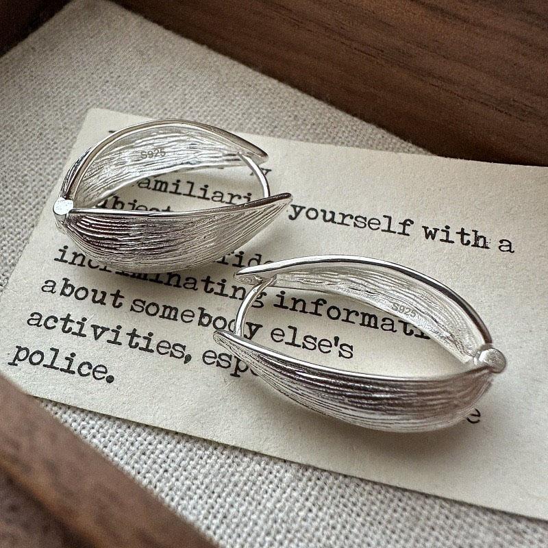 

925 Sterling Silver Vintage Earrings For Women Trendy Simple Round Leaf Earring Jewelry Prevent Allergy Party Accessories