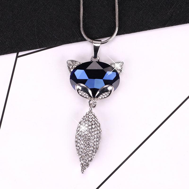 

Потрясающее колье с мотивом лисы для женщин с кристальными вставками, идеально подходящее для осени и зимы. синий