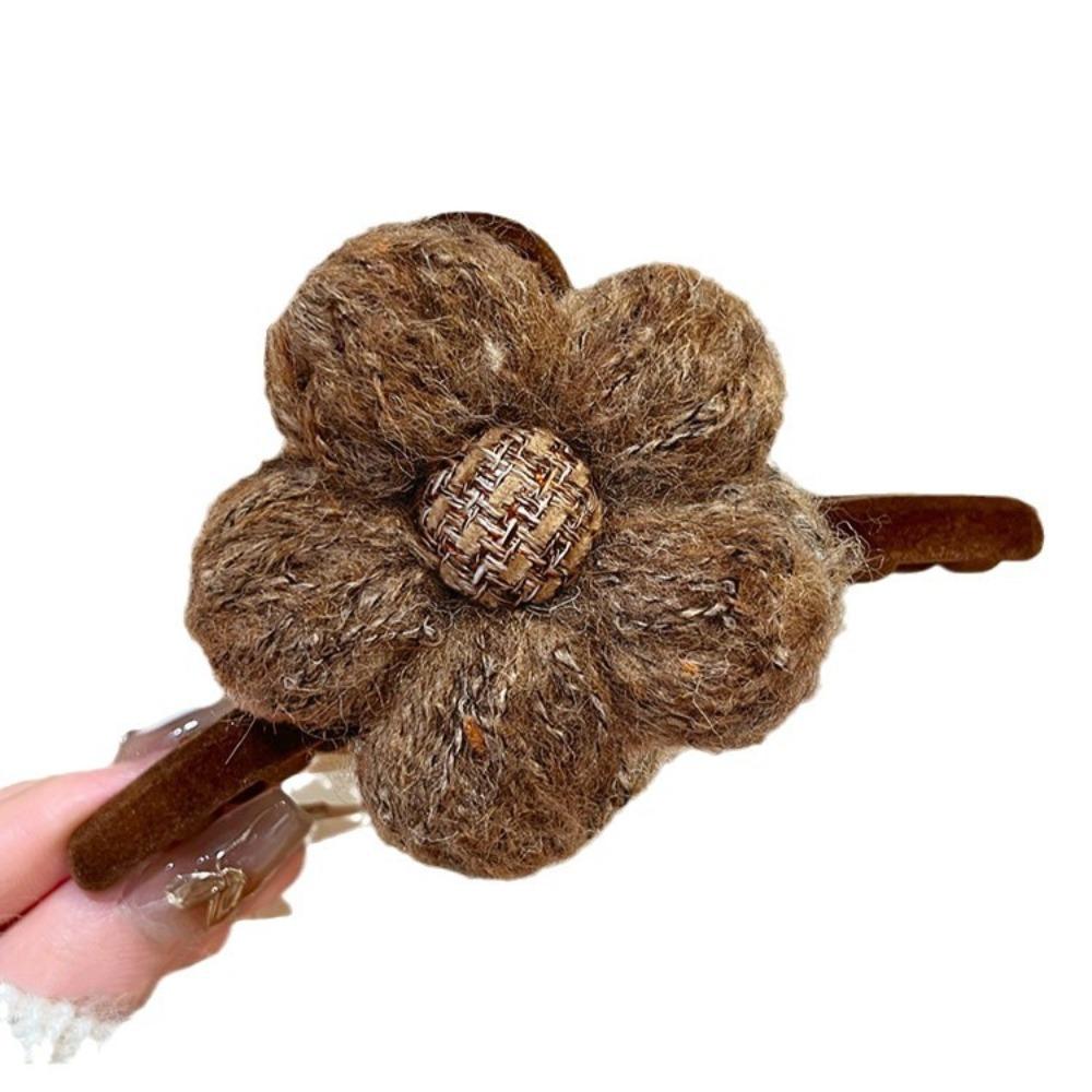 Elegant Shark Clip Handmade Back of The Head Hairpin New Hair Accessories  Winter