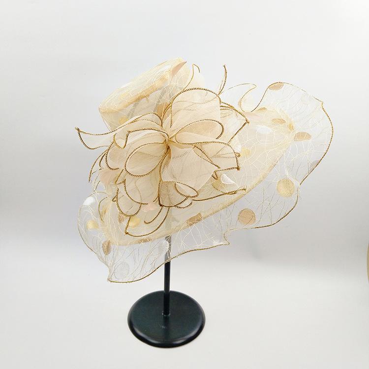 A New Summer Anti-ultraviolet European and American Women's Fashion Hat, Big Flower Fashion Mesh Hat, Big Edge Hat.