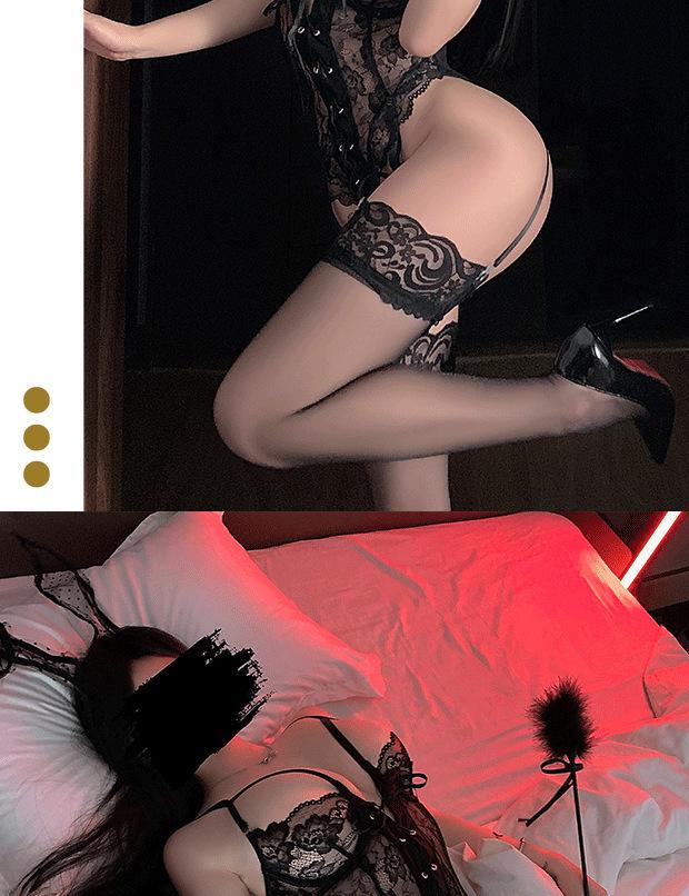 Flirty Dessous: Reiner Sexy Schnür-Bügel-Body mit schlankmachendem Taillenformer