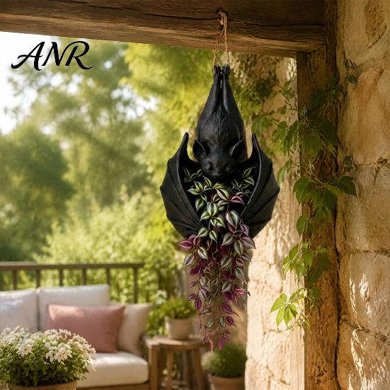 Gothic Theme Gift for Plant Lovers Hanging Bat Pot, Creative Planter, Halloween Wing Flower Pot Decorative Container Trailing Vines, Indoor