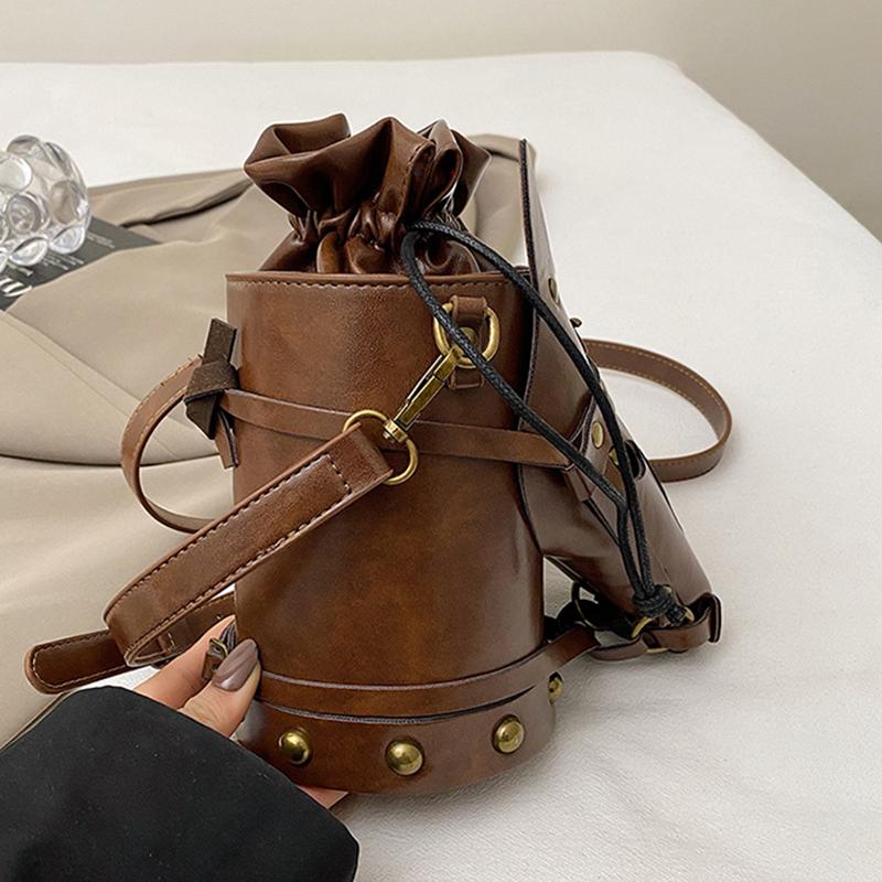 Funny Shoulder Bag Vintage Style Creative Horse Head Mask Bucket Bag Unique Niche Single Shoulder Crossbody Bag for Women