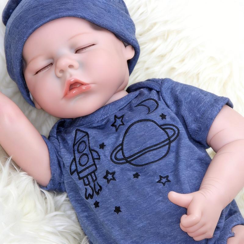 18 Inch/46cm Reborn Baby Doll Soft Silicone Vinyl Realistic Newborn Toy Gift for Kids