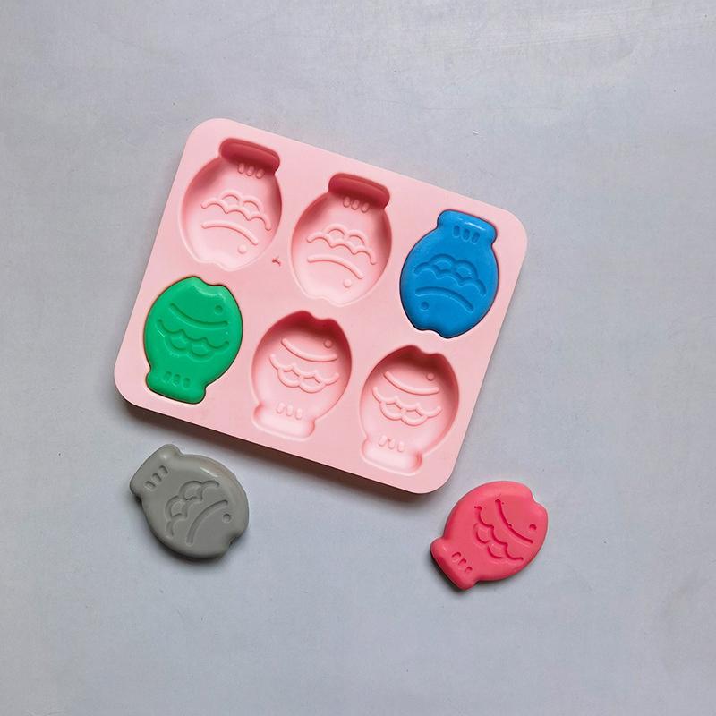 6 Holes Cartoon Small Fish Silicone Cake Mold Handmade Soap Mold Diy Chocolate Pudding Jelly Fondant Baking Cake Decorating Tool