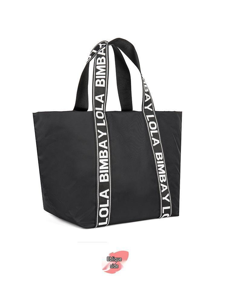 BIMBA Y LOLA Toteveske med stor kapasitet