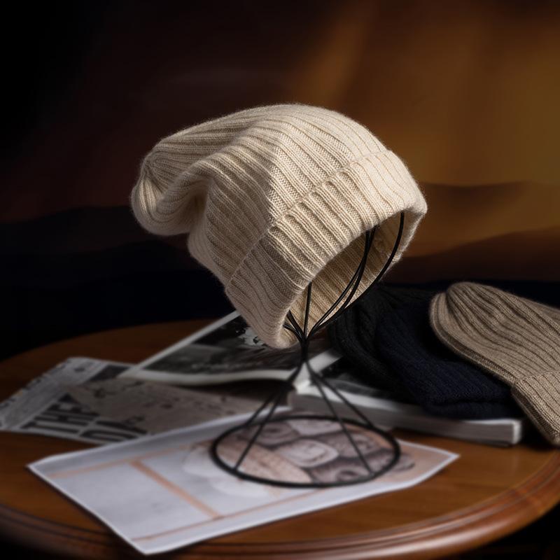 Autumn and Winter New High End Knitted Outdoor Warm Pit Strip Ear Hats for Men and Women Knitted Casual Toe Caps