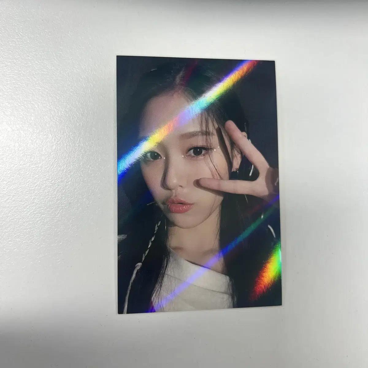

Loona & Hyunjin Makestar Hologram Microphor Photocard