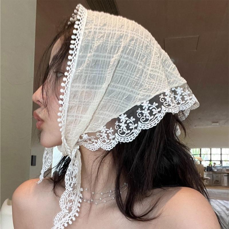 Triangular Head Scarf French Hair Bandana Tie Knotted Headscarf Vintage Headband Floral Lace Head Kerchief for Women