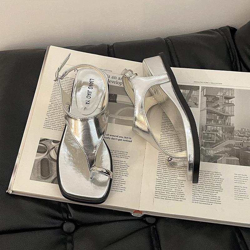 Fashion Summer Clip Toe Women Silver Sandals Fashion Wedges Heel Ladies Outdoor Gladiator Sandalias