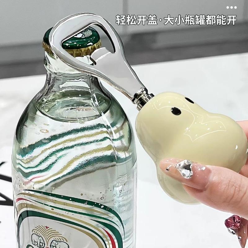 Creative Pear Shaped Beer Bottle Opener, Portable and Cute Bottle Opener Wine Opener Kitchen Gadgets
